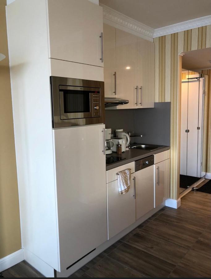 Tiffanys Ferienapartments In Der Privatresidenz Des Plaza Premium Hotel טימנדורפר שטרנד מראה חיצוני תמונה